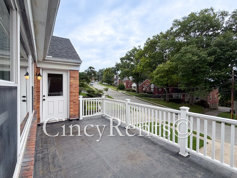 Building Photo - 4105 Paxton Woods Dr