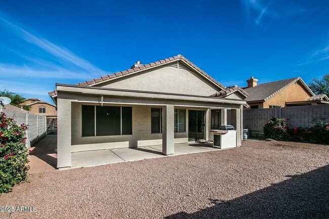Building Photo - 7549 E Christmas Cholla Dr