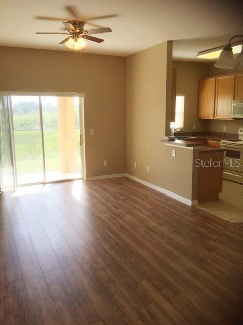 Building Photo - 1740 Retreat View Cir