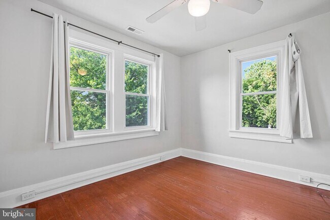 Building Photo - 508 Cording Ave