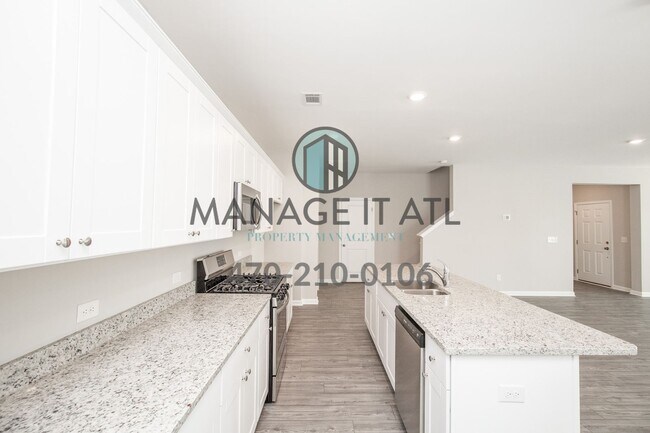 Building Photo - Beautiful 4 Bedroom house in Mill Creek Hi...