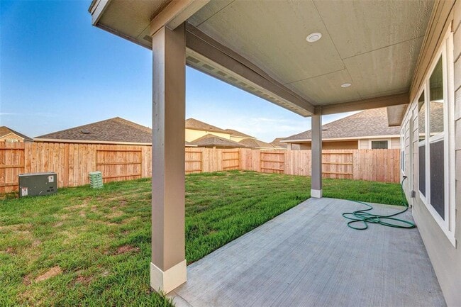 Building Photo - 7215 Wilshire Ct