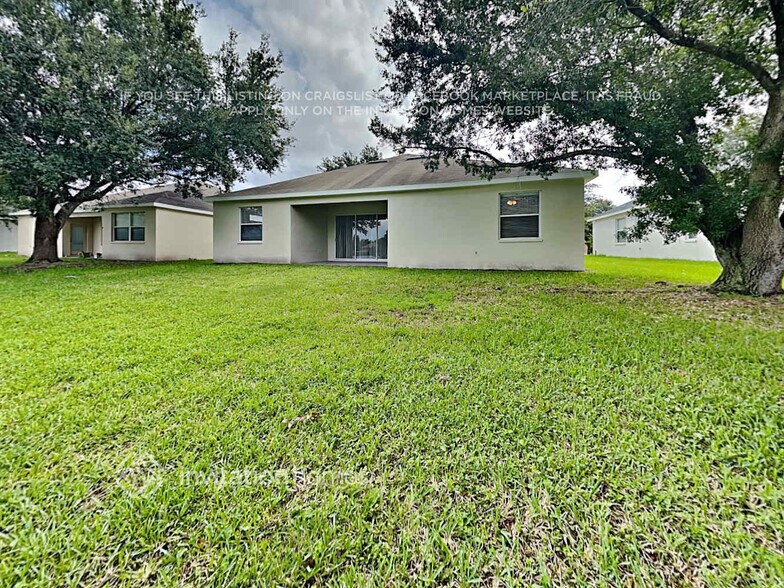 Building Photo - 12911 Cattail Shore Ln