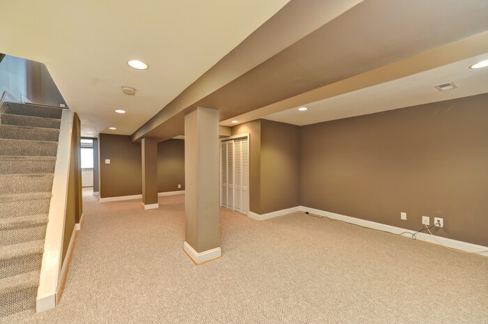 Building Photo - 514 Park Rd NW