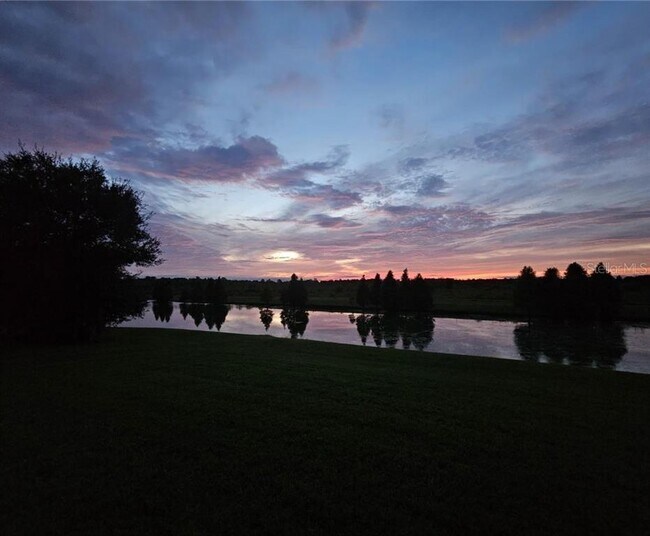 Building Photo - 4056 Sunset Lake Dr