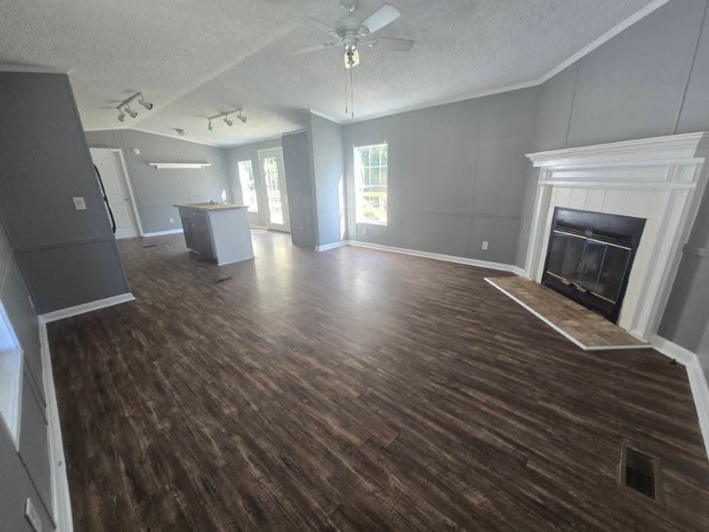 Primary Photo - 13124 Herring Dr