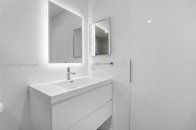 Building Photo - 11211 W Atlantic Blvd