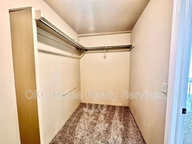 Building Photo - 4232 NW 144th St