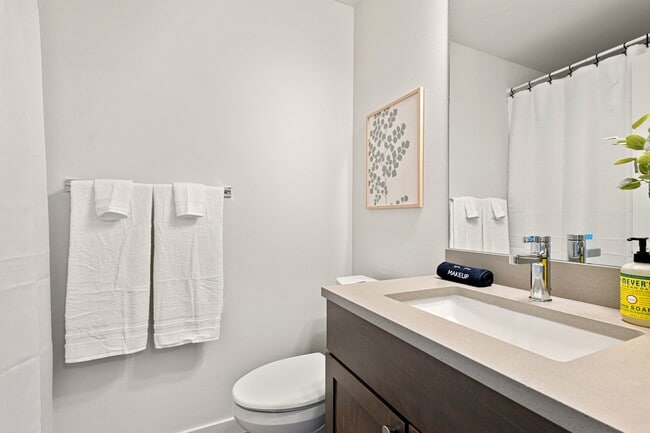 Building Photo - 18007 3rd Ave NE