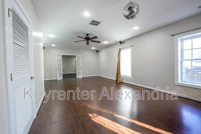 Building Photo - 13568 Heritage Farms Dr