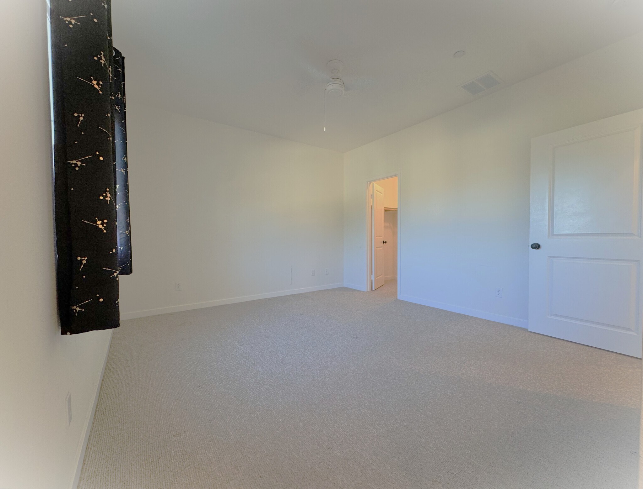 Primary suite - 2729 Sunrise Way