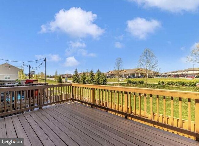 Building Photo - 247 Drexel Ct