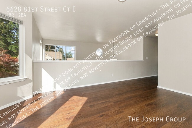 Building Photo - 6628 81st St Ct E