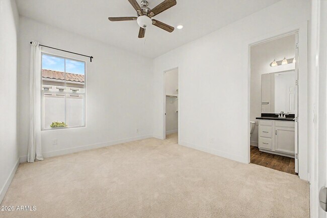 Building Photo - 2083 E Scorpio Pl
