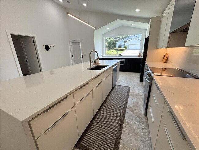 Building Photo - 268 Lemonlily Ct