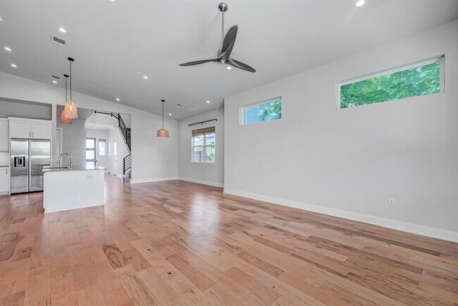 Building Photo - 6401 Keegans Dr