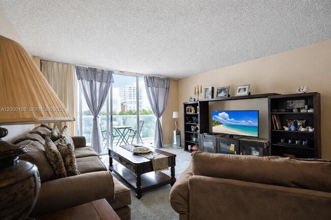 Building Photo - 3800 S Ocean Dr