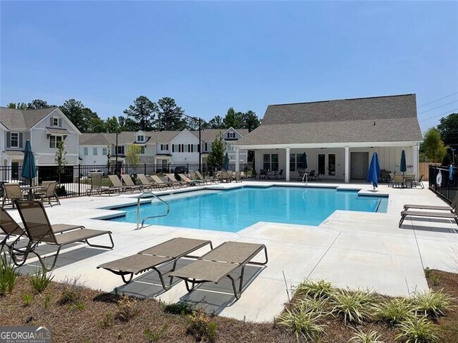 Building Photo - 1704 Pardee Dr