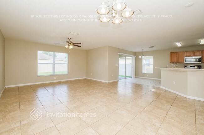 Building Photo - 7530 Maroon Peak Dr