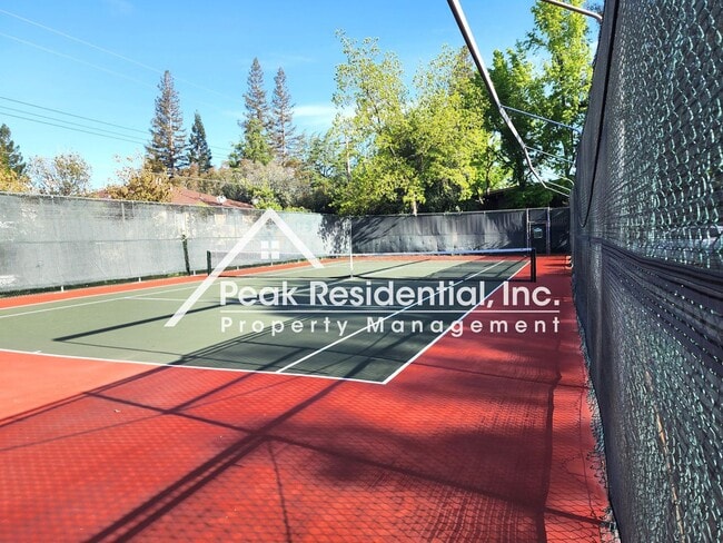 Building Photo - Updated Timberlake 1bd/1ba Condo - Near Sa...
