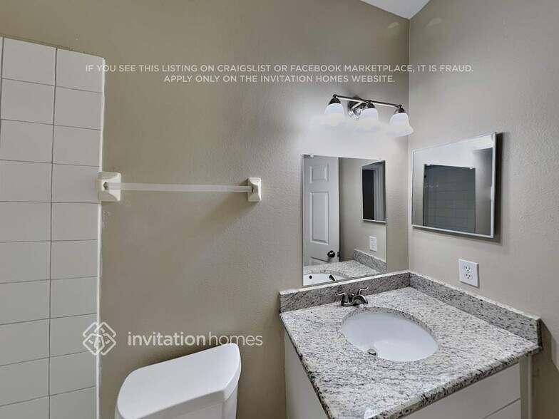 Building Photo - 13606 Hawkeye Dr