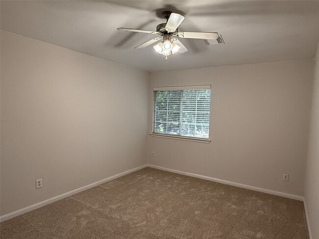 Building Photo - 21315 Bella Mountain Dr