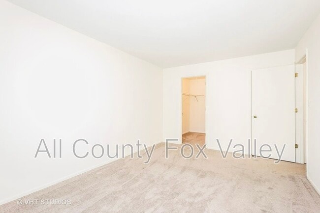 Building Photo - 324 Grissom Ct
