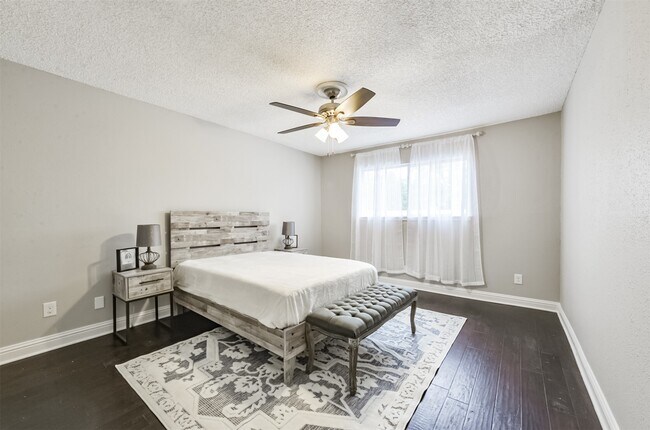 Building Photo - 14111 Misty Meadow Ln