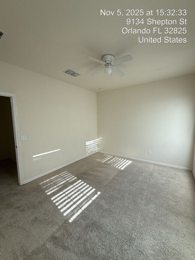 Building Photo - 9134 Shepton St