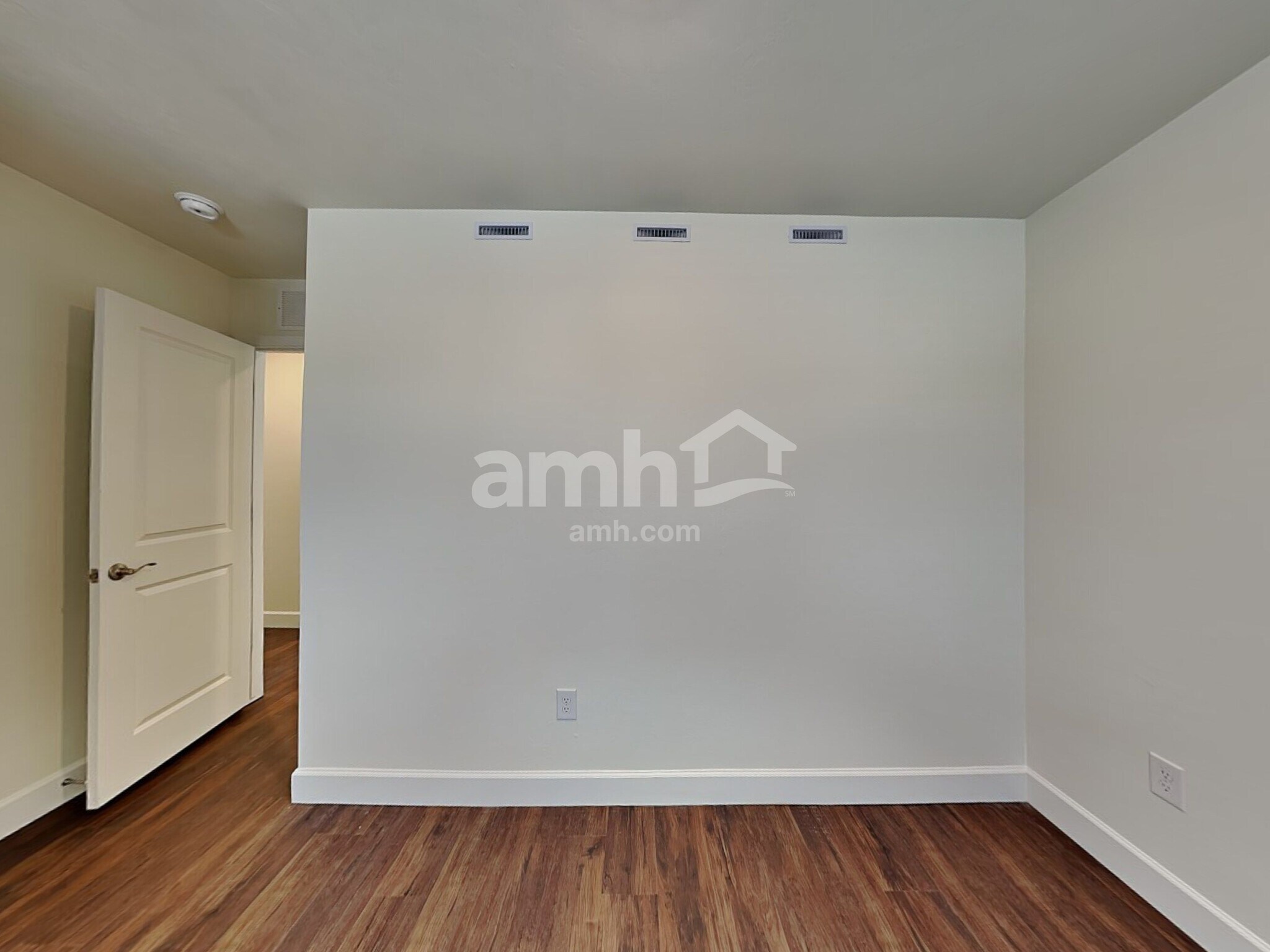 Building Photo - 7483 S Via Bombachas