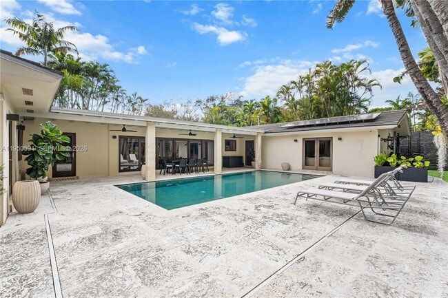 Building Photo - 3625 Battersea Rd