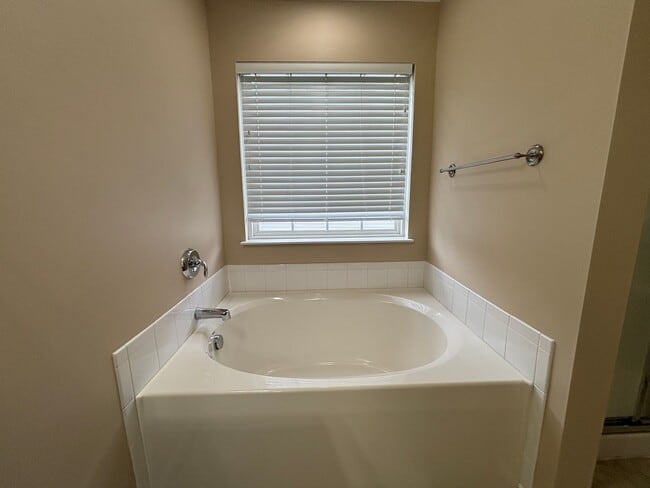 Building Photo - 4465 Olyvia Place