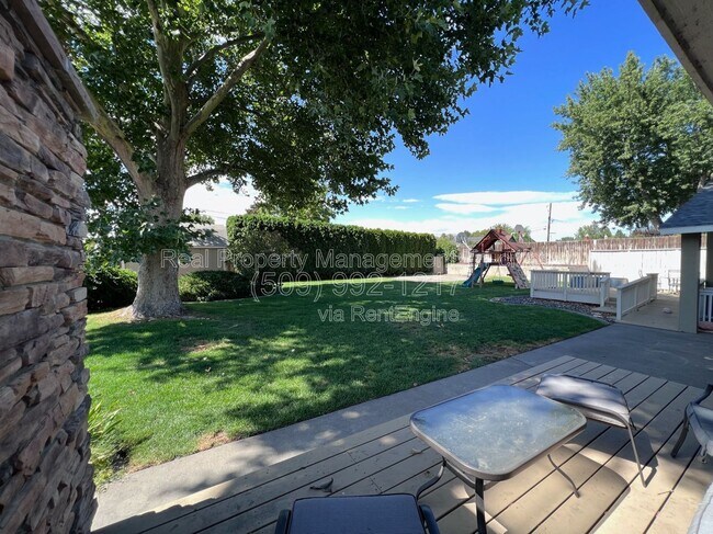 Building Photo - 3812 Rd 109