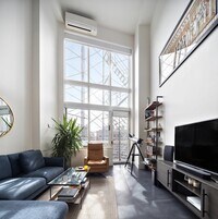 Building Photo - 201 W 72nd St
