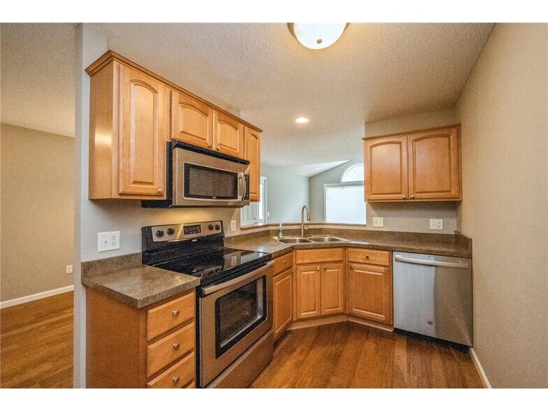 Building Photo - 7258 Brittany Ln
