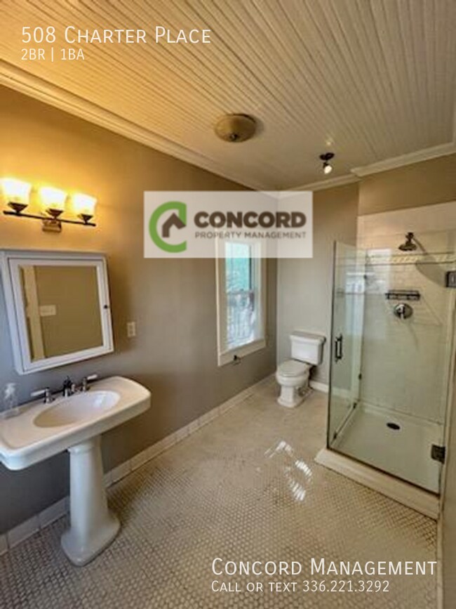 Building Photo - 508 Charter Place / Concordmgmt.com 336-27...