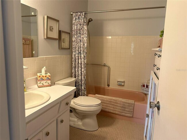 Building Photo - 2378 Ecuadorian Way