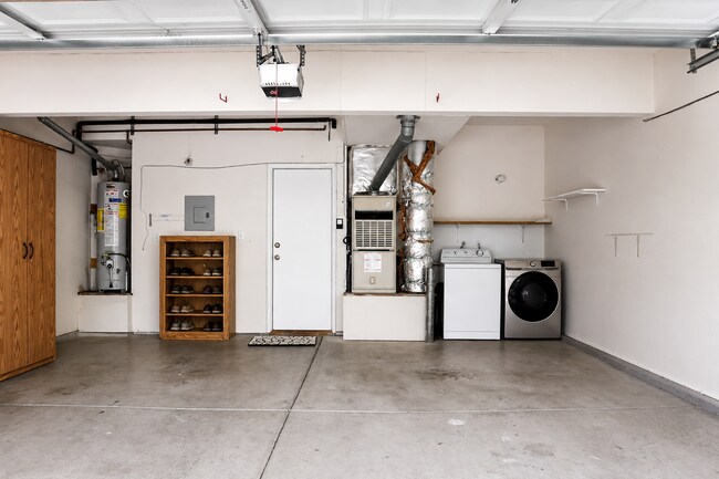 Building Photo - Amazing Spacious Home in Fremont w/Bonus Loft - Ardenwood!