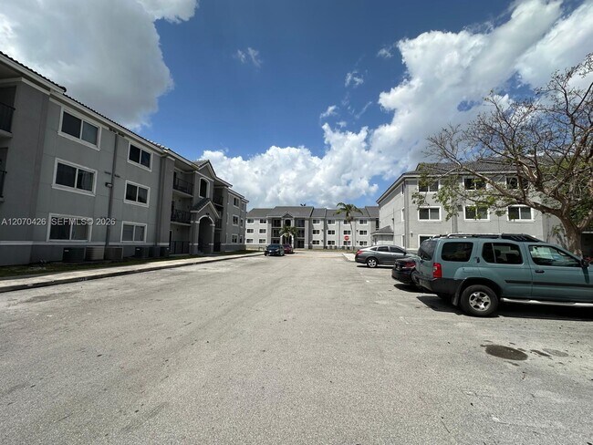Building Photo - 15480 SW 284th St
