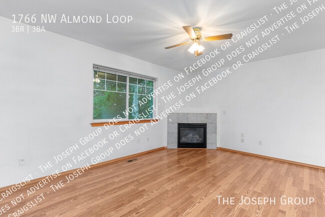 Building Photo - 1766 NW Almond Loop