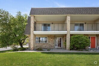 Building Photo - Southgelnn Townhome - 3 Bedrooms - 3 Bathr...