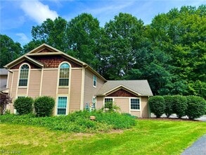 Building Photo - 1306 Fox Run Ct