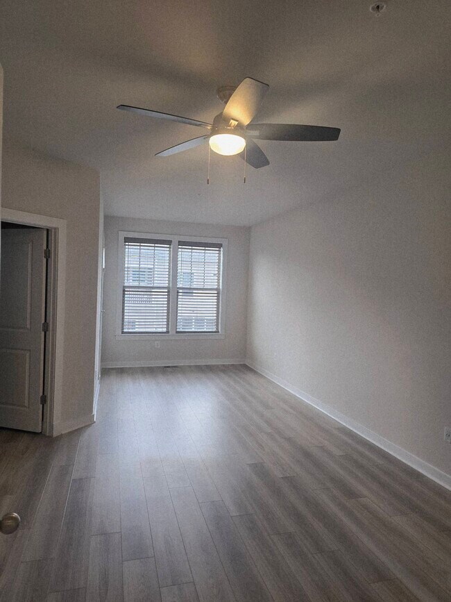 Building Photo - 8593 Red Sage Way S