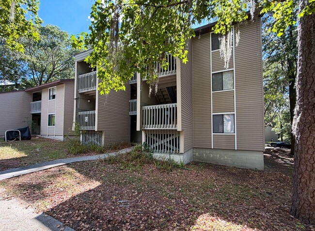 Primary Photo - 2/2 Condo in Treehouse Village - Available...
