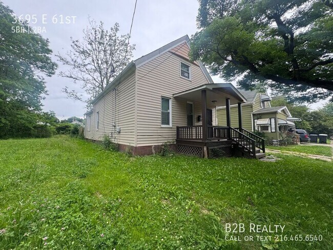 Building Photo - 3695 E 61st-
