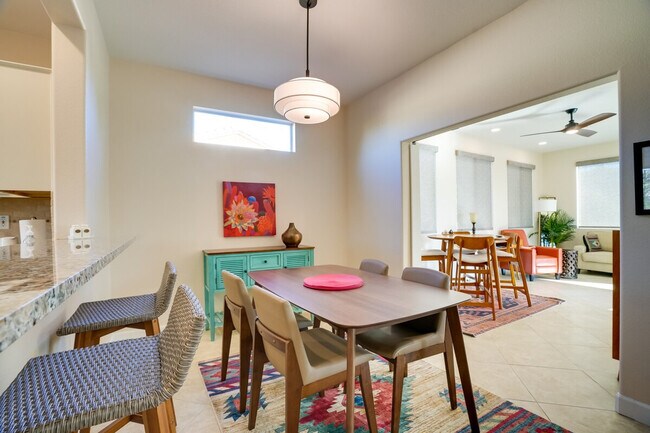 Building Photo - 15992 W Indigo Ln