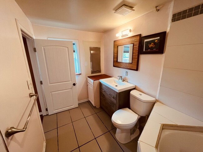 Building Photo - 1 bedroom duplex with office, in Big Lake