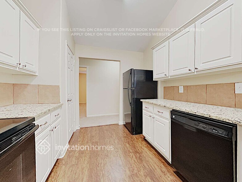 Building Photo - 3902 Enclave Mist Ln