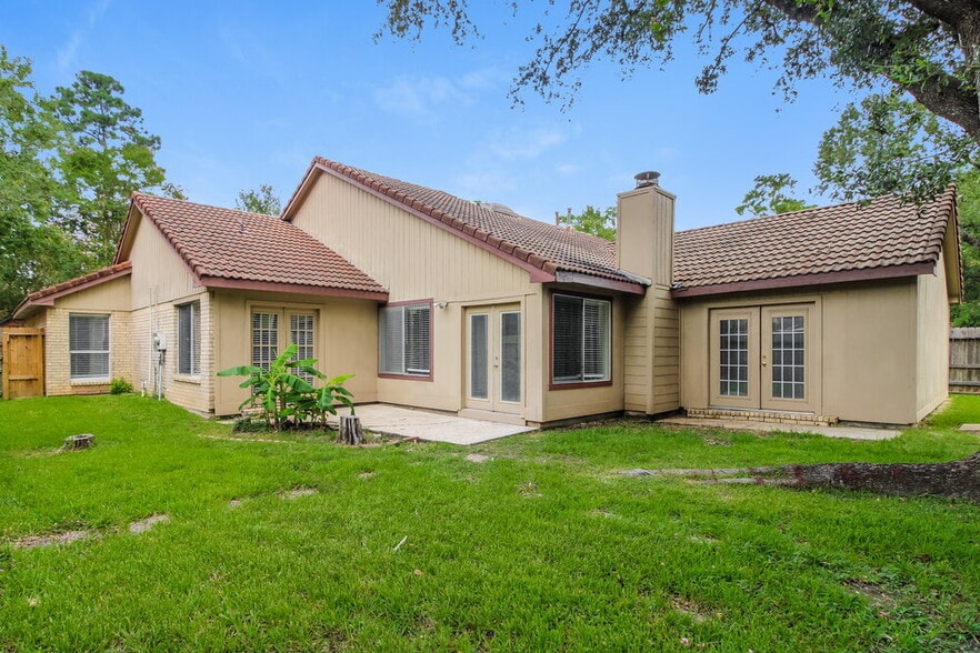 Building Photo - 3635 Lost Oak Dr