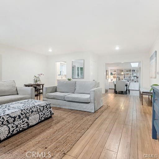 Building Photo - 2831 Bayshore Dr